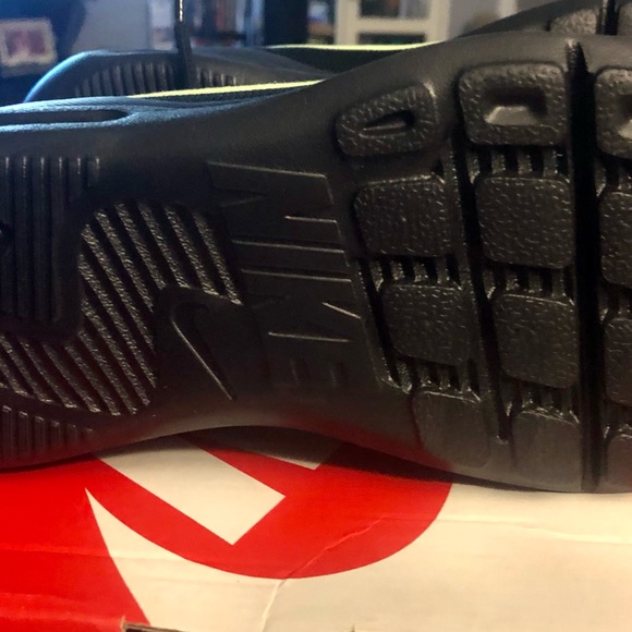 Boys 5Y Nike Air Max Oketo - Picture 4 of 8